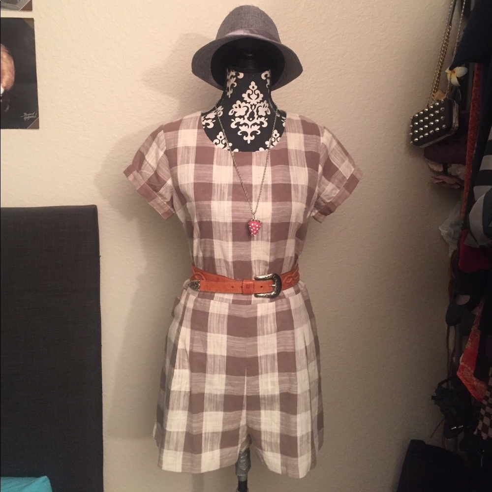 ESLEY - Picture 2 of 6
